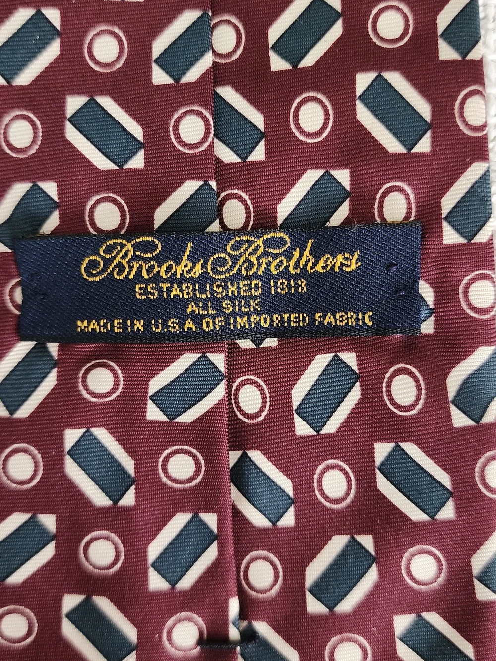 Brooks Brothers Maroon Tie with Navy and Cream Geometric Motif Est 1818